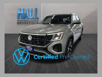 Certified 2024 Volkswagen Atlas Cross Sport SE w/ Panoramic Sunroof Package