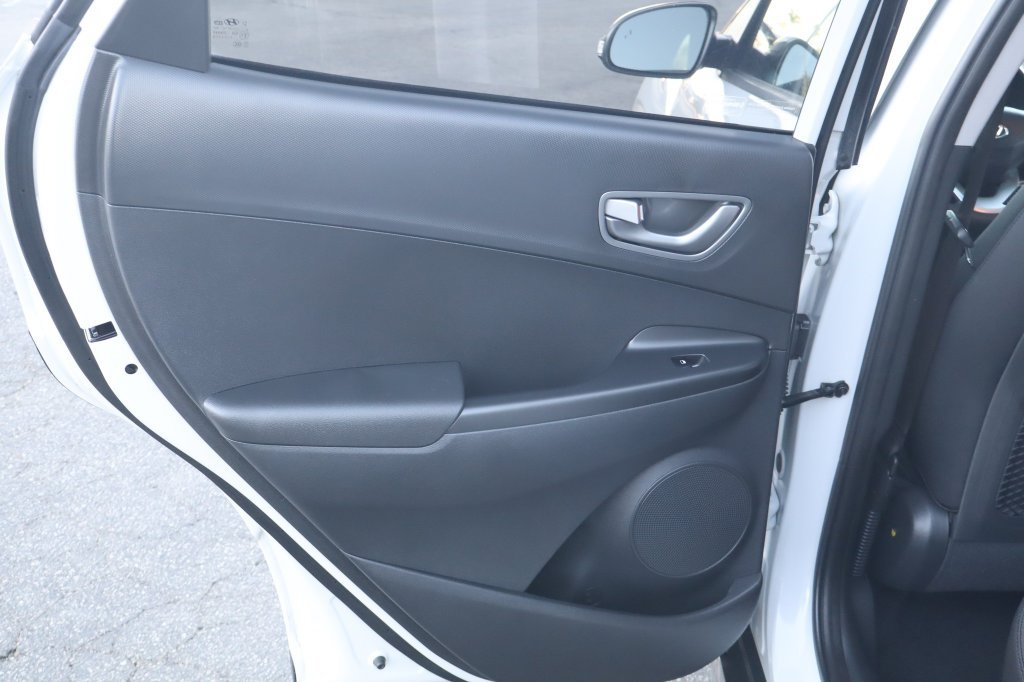 Used 2020 Hyundai Kona SEL FWD image 33