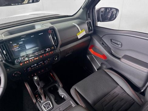New 2026 Nissan Frontier PRO-4X w/ Pro-4x Convenience Package image 22