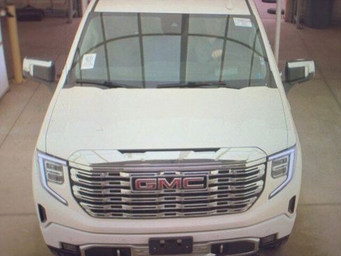 Used 2023 GMC Sierra 1500 Denali w/ Technology Package image 11
