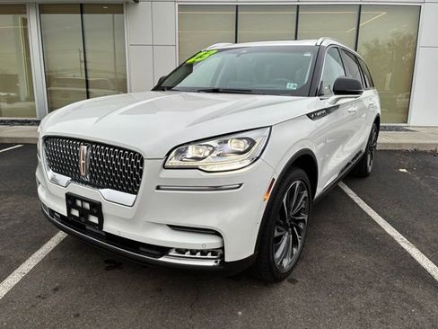Used 2023 Lincoln Aviator Reserve w/ Equipment Group 201A image 1