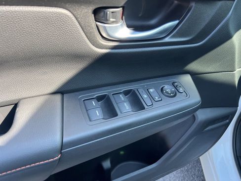 Used 2025 Honda CR-V Sport image 22