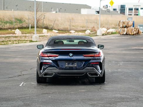 Used 2022 BMW M850i xDrive Convertible w/ Driving Assistance Package image 11