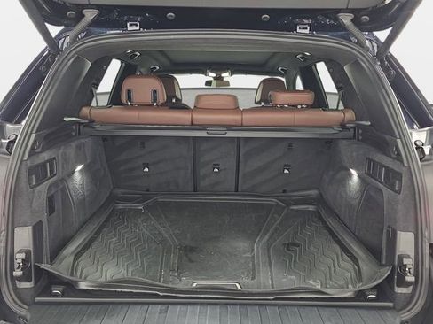 Used 2020 BMW X5 M50i w/ Executive Package image 32