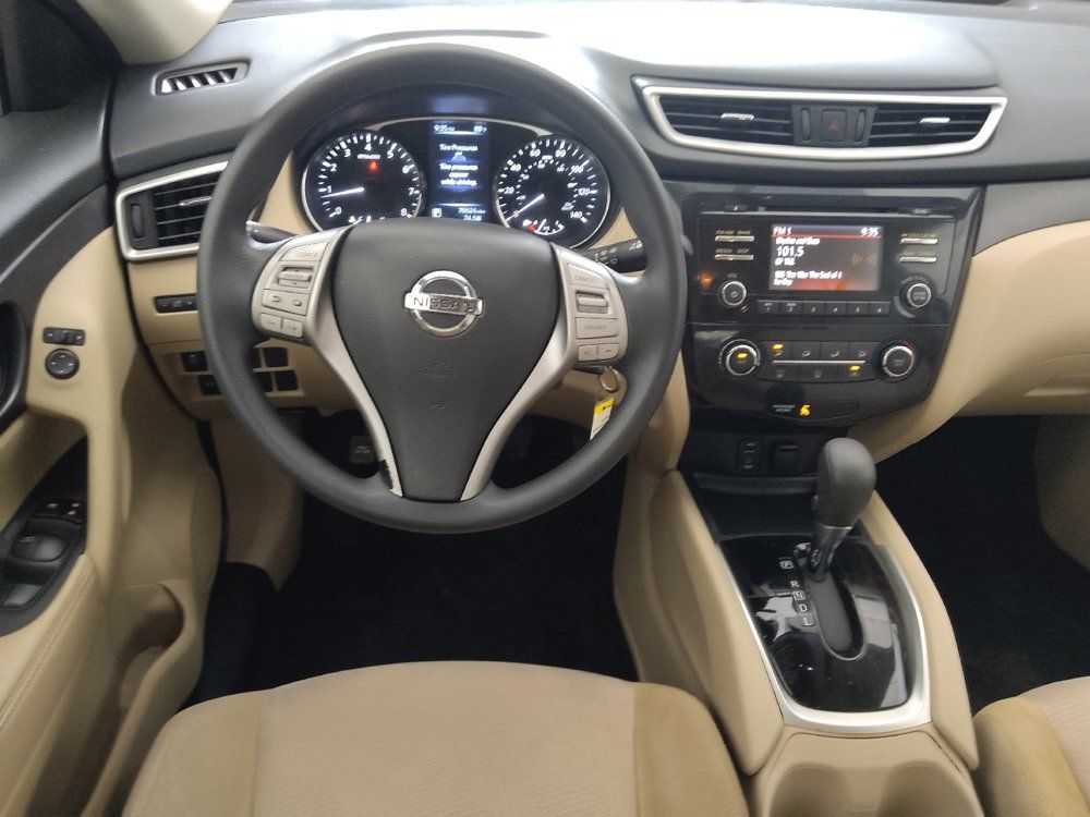 Used 2016 Nissan Rogue S FWD image 22