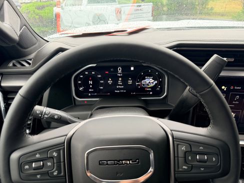 New 2026 GMC Sierra 2500 Denali Ultimate w/ Max Trailering Package image 15