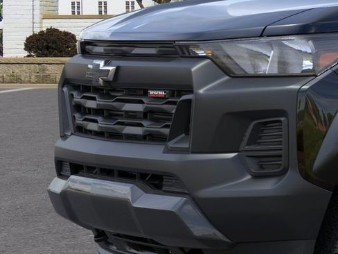 New 2026 Chevrolet Colorado Trail Boss AWD/4WD image 13
