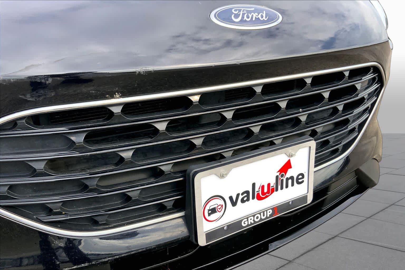 Used 2021 Ford Escape SE w/ SE Sport Appearance Package FWD image 29