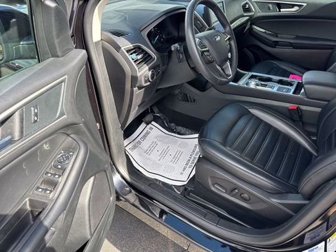 Used 2024 Ford Edge SEL w/ Convenience Package image 9