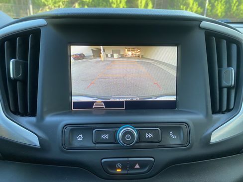 Used 2023 GMC Terrain SLE w/ Driver Convenience Package AWD/4WD image 26