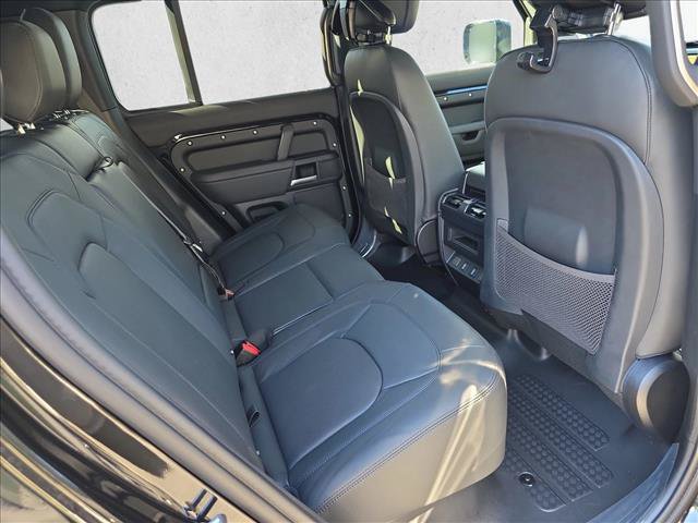 New 2026 Land Rover Defender 110 X-Dynamic SE AWD/4WD image 11