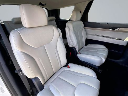 Used 2020 Hyundai Palisade SEL w/ Premium Package FWD image 27