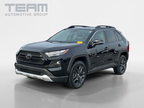 Used 2024 Toyota RAV4 Adventure image 3