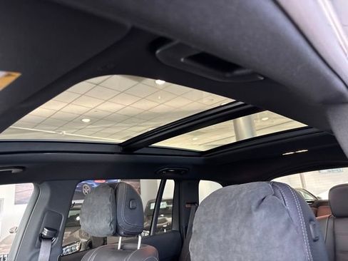 New 2026 Mercedes-Benz GLS 450 4MATIC image 9