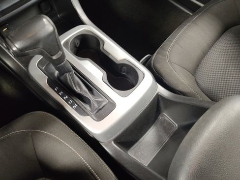 Used 2015 Chevrolet Colorado LT w/ LT Convenience Package RWD image 26