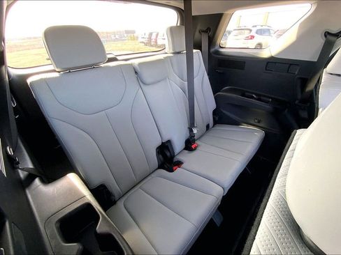 Used 2024 Hyundai Palisade SEL image 21