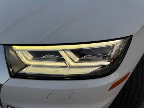 Used 2018 Audi Q5 2.0T Premium Plus w/ Premium Plus Package image 59