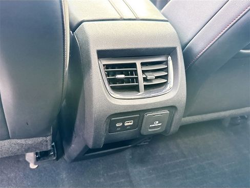 Used 2021 Chevrolet Blazer RS w/ Enhanced Convenience Package image 28