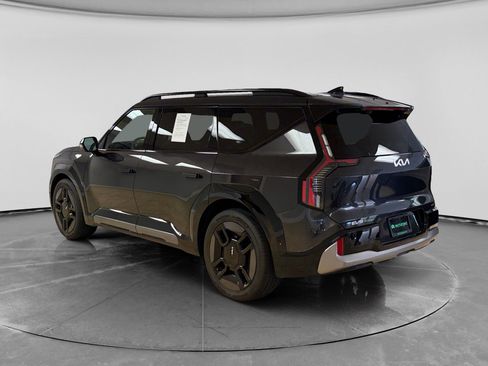 Used 2024 Kia EV9 GT-Line AWD/4WD image 2