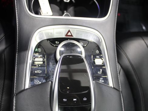 Used 2019 Mercedes-Benz S 560 Sedan image 33