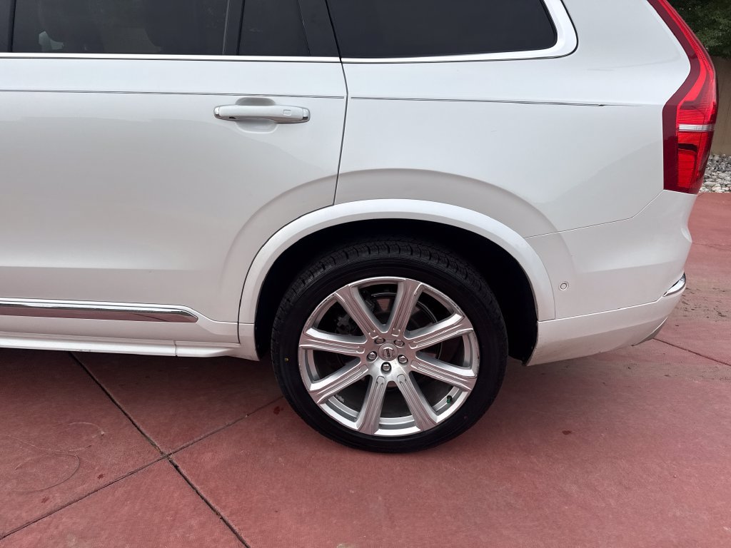 Used 2017 Volvo XC90 T8 Inscription w/ Luxury Package AWD/4WD image 37