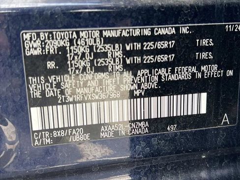 Used 2025 Toyota RAV4 XLE FWD image 26