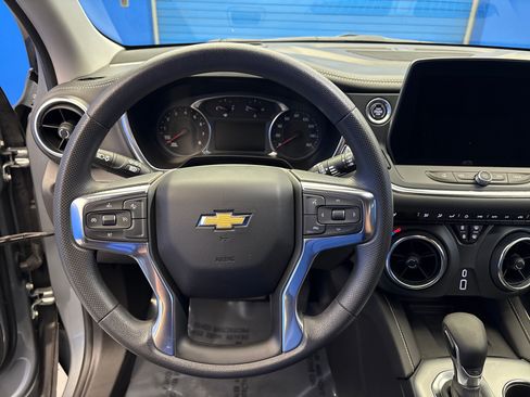 Used 2024 Chevrolet Blazer LT w/ Convenience Package FWD image 14