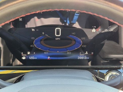 Used 2024 Chevrolet Trax RS w/ Driver Confidence Package image 22