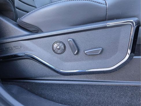 Used 2025 Ford F350 Platinum image 62