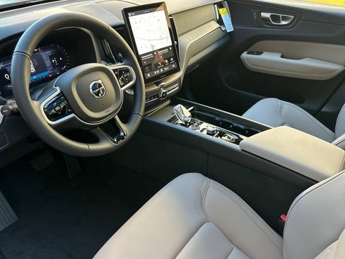 New 2026 Volvo XC60 B5 Plus w/ Protection Package Premier AWD/4WD image 9