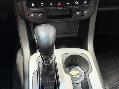 Used 2022 Chevrolet Colorado ZR2 AWD/4WD image 23
