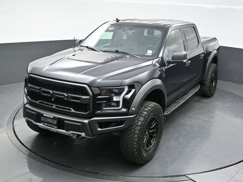 Used 2020 Ford F150 Raptor w/ Equipment Group 801A Mid image 27