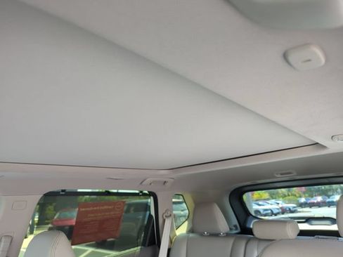 Certified 2023 Nissan Rogue SL w/ SL Premium Package FWD image 33