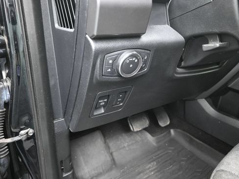 Used 2018 Ford F150 XLT w/ Equipment Group 302A Luxury AWD/4WD image 13