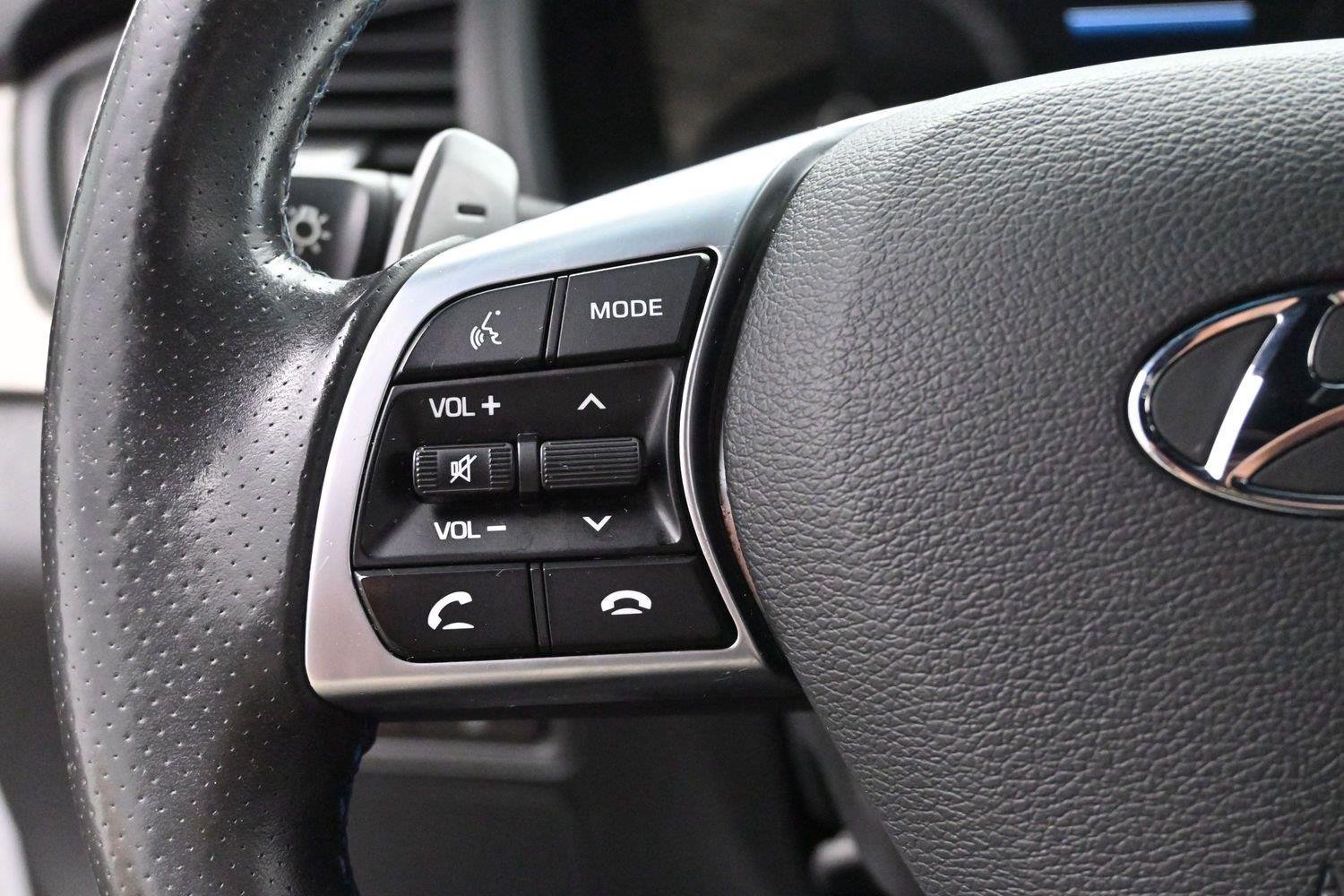 Used 2019 Hyundai Sonata Limited FWD image 18