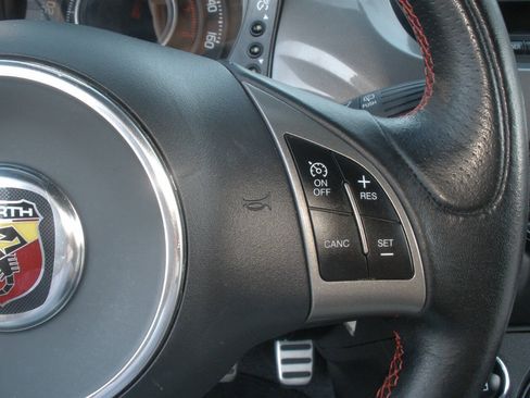 Used 2013 FIAT 500 Abarth FWD image 34