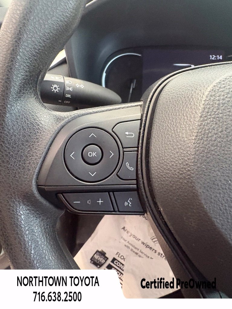 Used 2024 Toyota RAV4 LE FWD image 27