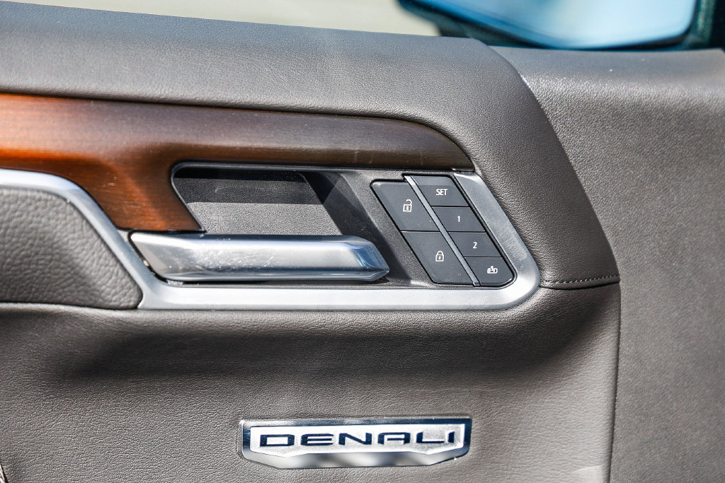 Certified 2025 GMC Sierra 1500 Denali w/ Denali Reserve Package AWD/4WD image 44