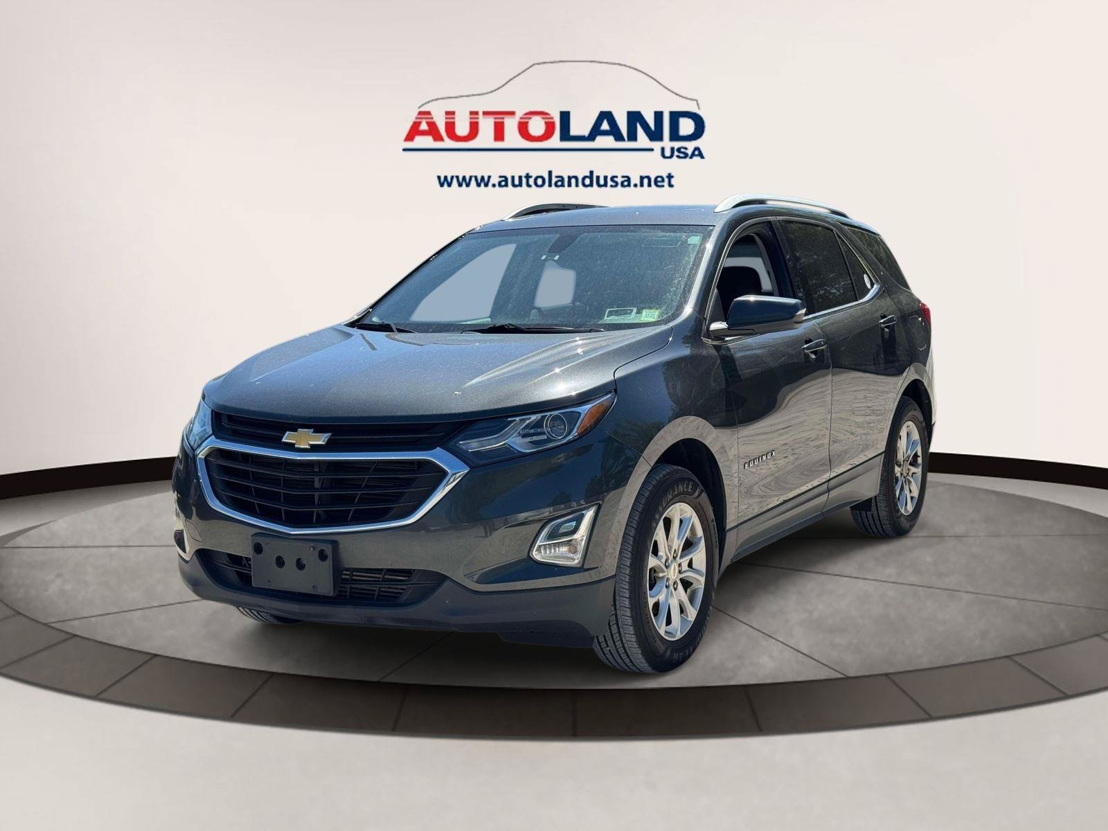 Used 2019 Chevrolet Equinox LT w/ Sun & Navigation Package AWD/4WD image 1