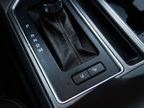 Used 2020 Ford F150 Limited w/ Trailer Tow Package image 45