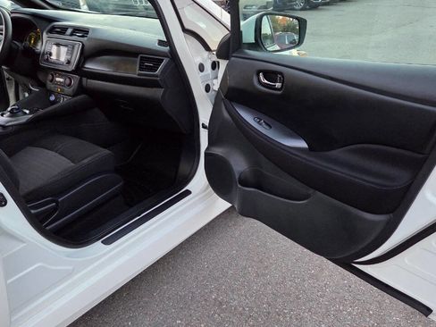 Used 2019 Nissan Leaf S w/ S Charge Package image 36