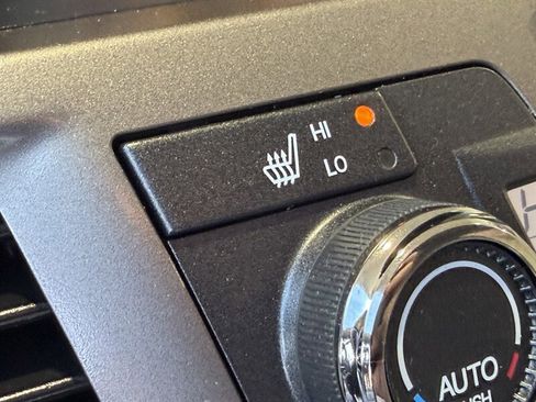 Used 2016 Honda Odyssey EX-L image 26