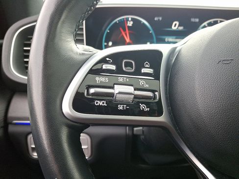 Used 2022 Mercedes-Benz GLE 350 4MATIC image 22