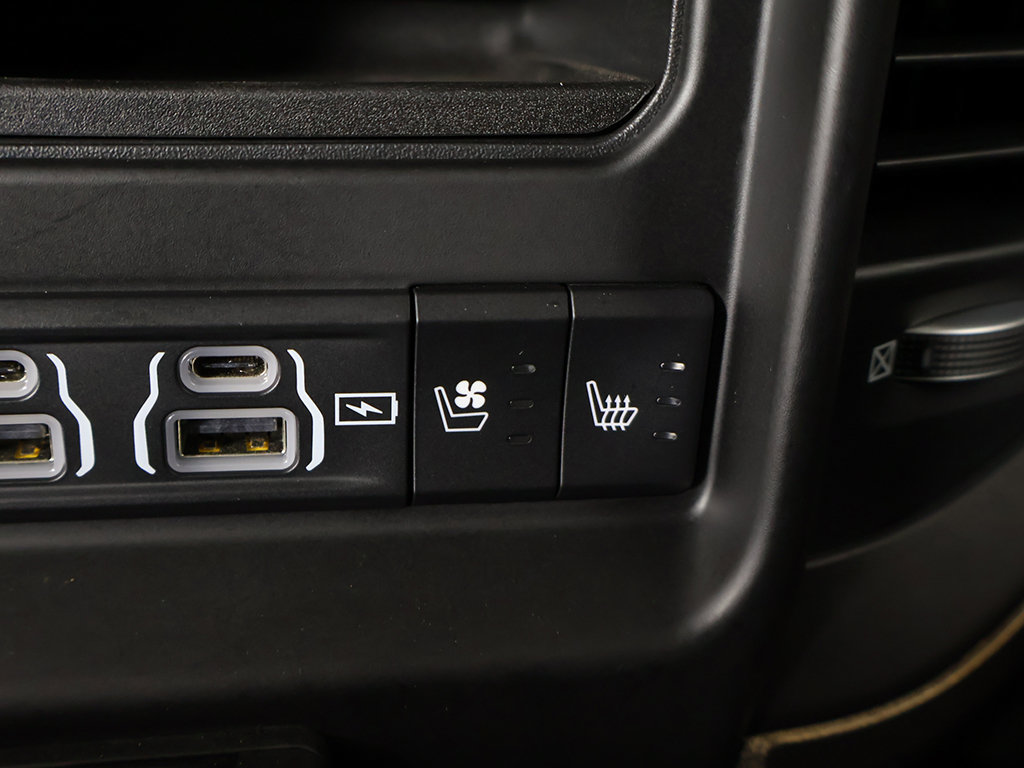 Used 2023 RAM 1500 Limited w/ Body-Colour Bumper Group AWD/4WD image 36
