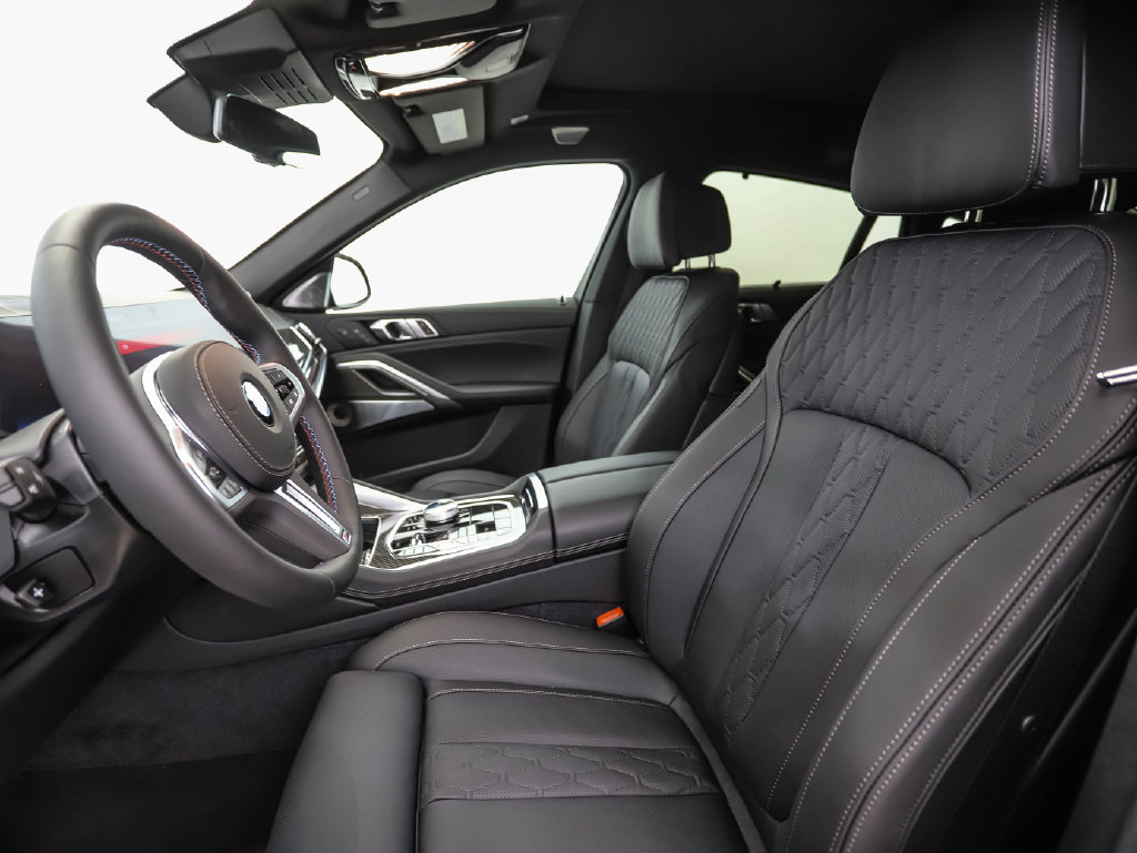 Used 2026 BMW X6 M60i AWD/4WD image 11