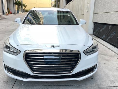 Used 2017 Genesis G90 3.3T Premium image 2