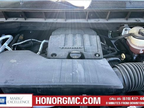 Used 2019 Chevrolet Silverado 1500 LT RWD image 32