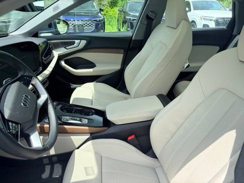 Used 2025 Audi A5 2.0T Premium Plus w/ Premium Plus AWD/4WD image 7