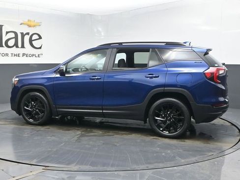 Used 2023 GMC Terrain SLE w/ Driver Convenience Package FWD image 52
