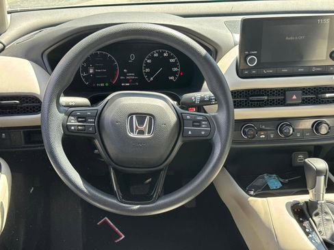 Used 2023 Honda HR-V LX image 17